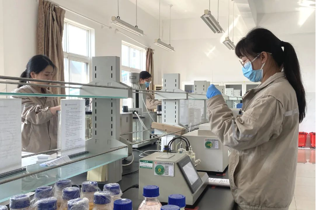 1686876353237057583.png 4.png